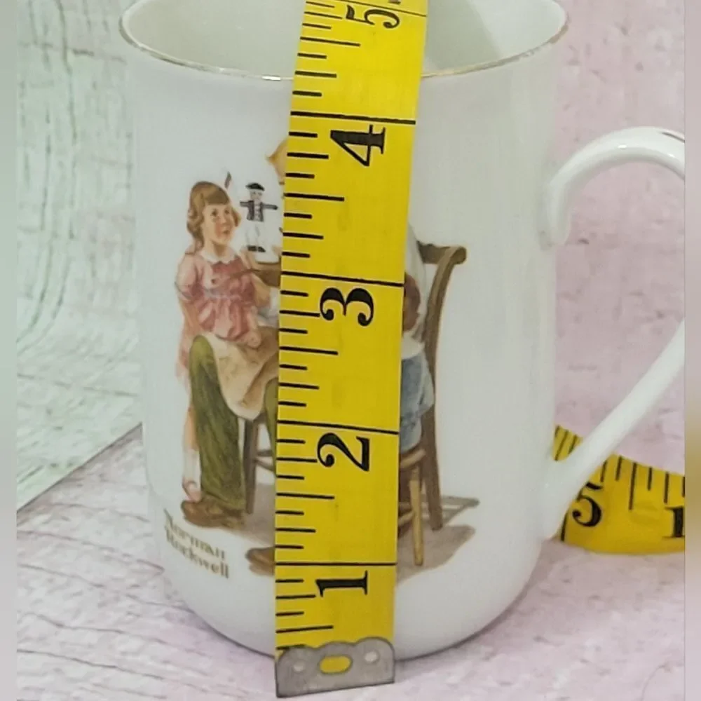 Norman Rockwell Mug‎